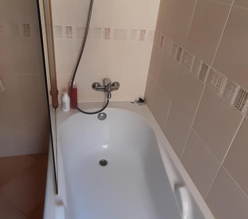 Dina Luxury 2 Bedroom Apartment Luz Esterno foto