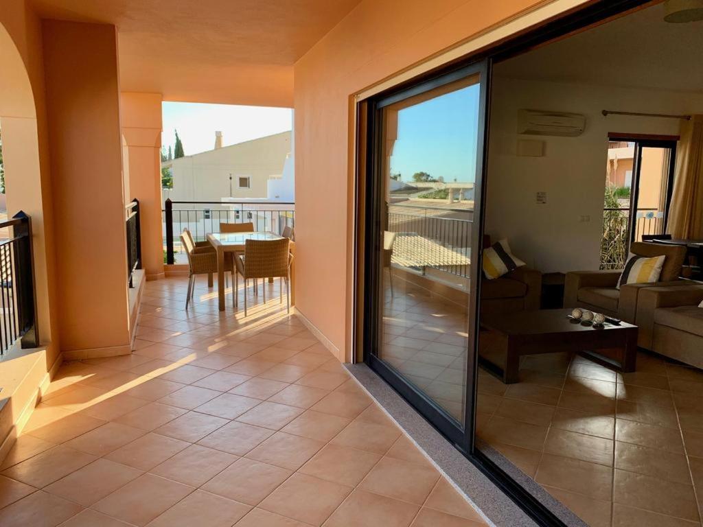 Dina Luxury 2 Bedroom Apartment Luz Esterno foto